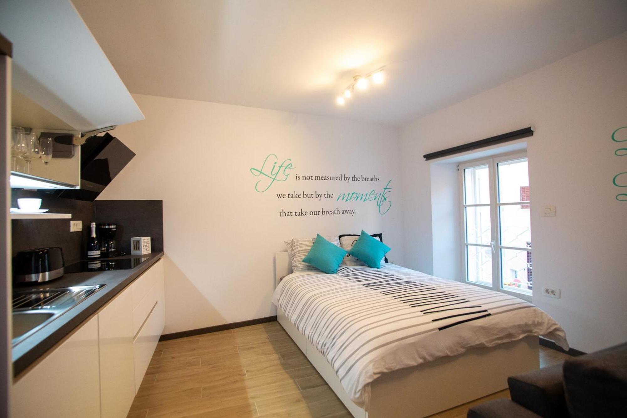 Azzurro Apartment Piran Luaran gambar