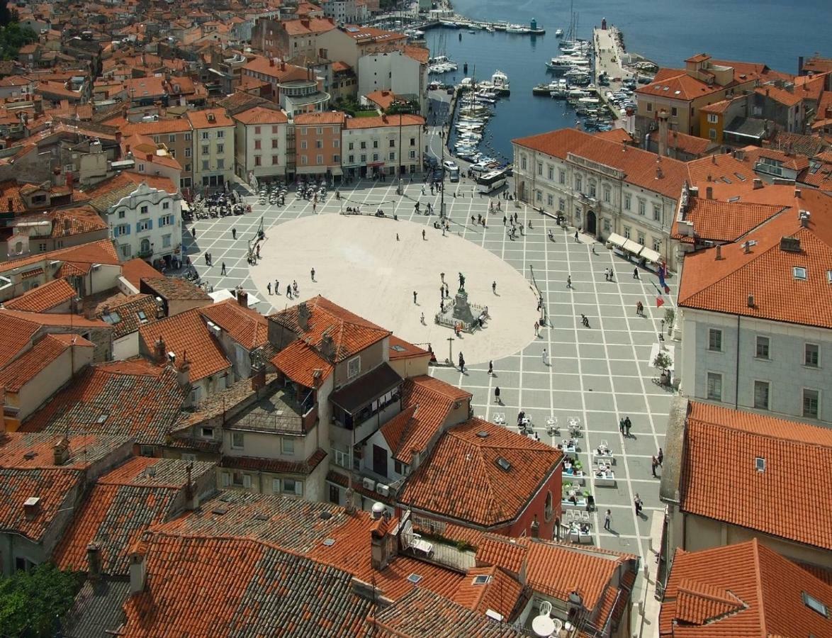 Azzurro Apartment Piran Luaran gambar